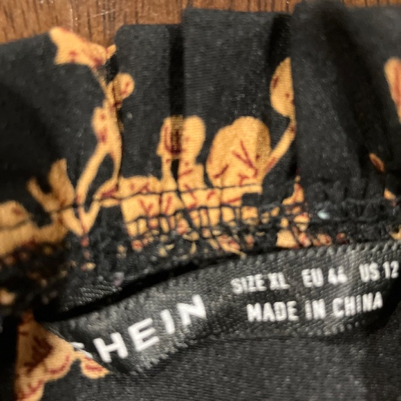 SHEIN blouse-excellent condition-xl - Picture 2 of 3